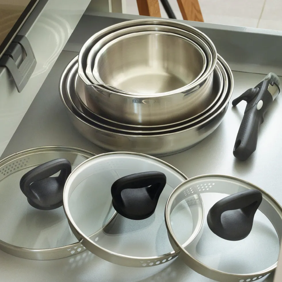 batterie_de_cuisine__pice_2-4.webp Batterie de cuisine 6 pièces en acier inoxydable*Brandt Outlet