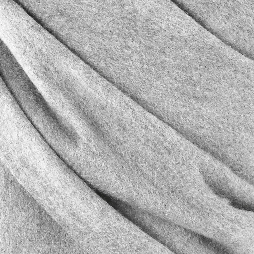 bonnet__pompon_cachemire__3.webp Bonnet à pompon cachemire - Gris claire*CXLbyChristianLacroix Fashion