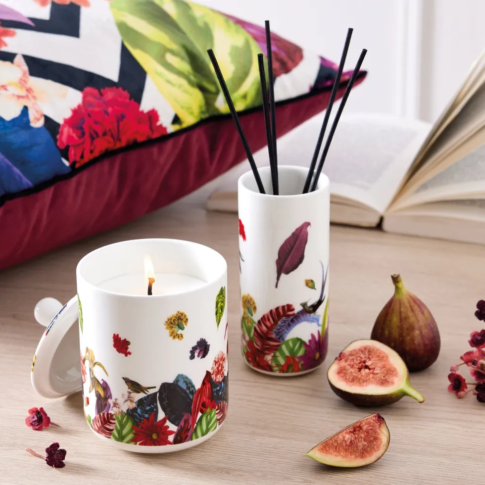 diffuseur_en_porcelaine___1-1.webp Diffuseur en porcelaine - Jardin Tropical - Figuier - 100 ml*CXLbyChristianLacroix New