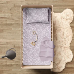 Drap plat bébé satin de coton - Parterre de Roses lavande*Rodier Hot