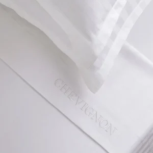 Ensemble de draps : drap-housse, drap plat, taie(s) d'oreiller en satin de coton - tissé Jacquard - rayures blanc*Chevignon Sale