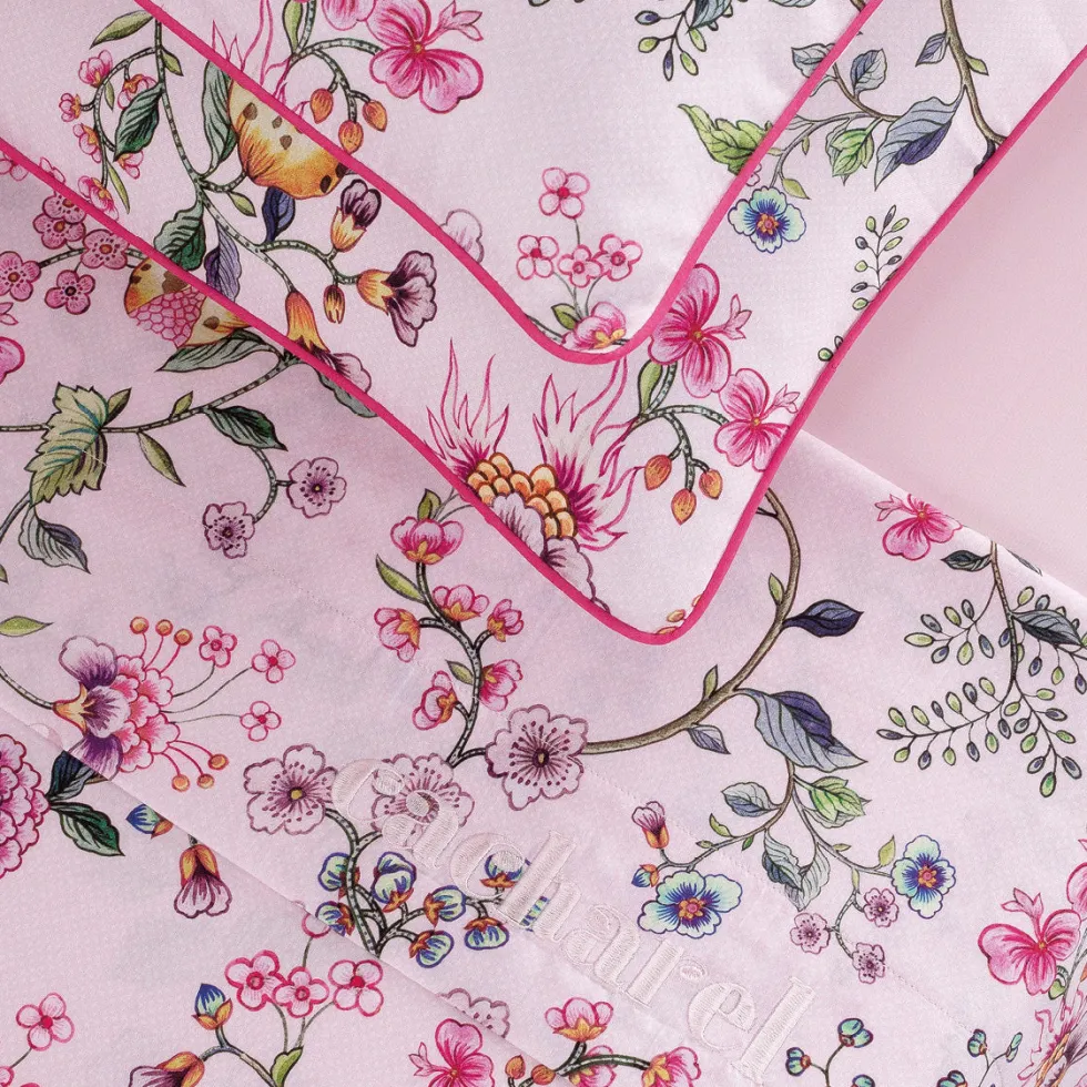 ensemble_de_draps__drapho_2-14.webp Ensemble de draps : drap-housse, drap plat, taie(s) d'oreiller en satin de coton - Jardin Secret rose blush*Cacharel New