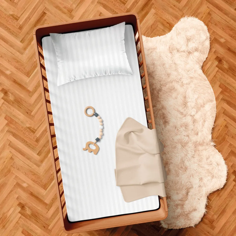housse_de_couette__taie_d_2-21.webp Housse de couette + taie d'oreiller bébé en satin de coton - rayure tissé Jacquard Blanc*CXLbyChristianLacroix Online