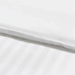 Housse de couette + taie d'oreiller bébé satin de coton - tissé Jacquard - rayures blanc*Chevignon Outlet