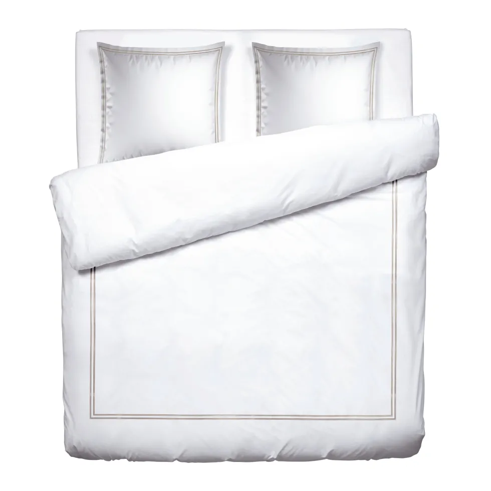 housse_de_couette__taies__0-112.webp Housse de couette + taie(s) d'oreiller satin de coton - Saint-Tropez Taupe / Blanc*Chevignon Best