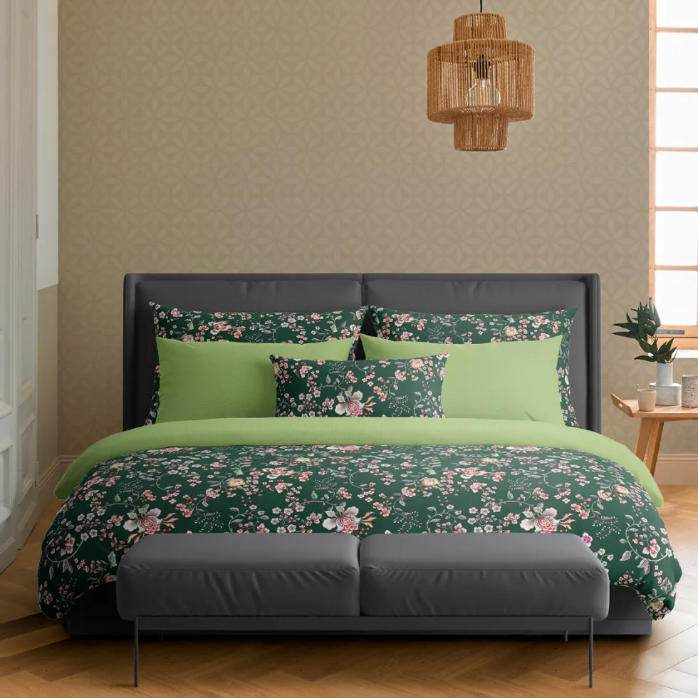 housse_de_couette__taies__1-64.webp Housse de couette + taie(s) d'oreiller satin de coton - Murmure floral Vert*Rodier Fashion