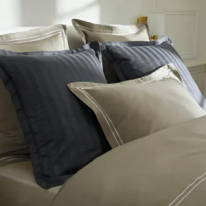 Housse de couette + taie(s) d'oreiller satin de coton - Saint-Tropez Blanc / Taupe*Chevignon Outlet