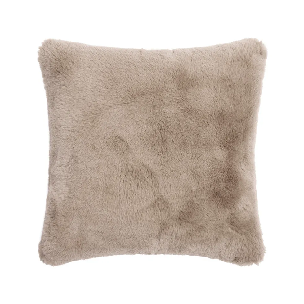 housse_de_coussin_imitati_0-2.webp Housse de coussin imitation fourrure Beige - 40 x 40 cm*Maison Héritage Clearance