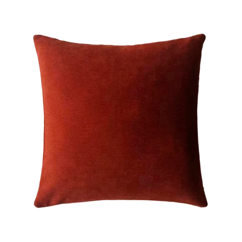 housse_de_coussin_yal_rou_0.webp Housse de coussin Yaël Rouge séquoia - 45 x 45 cm*Maison Héritage New