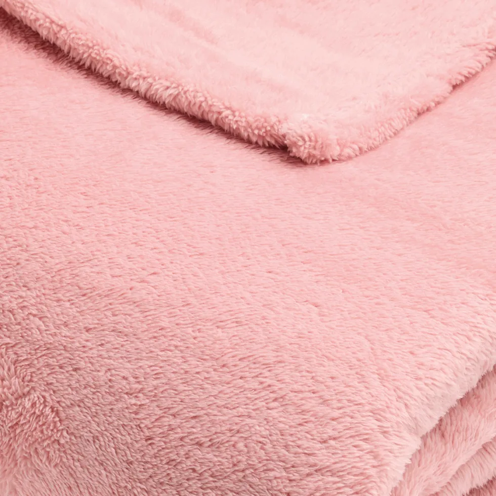 maxi_plaidcouvrelit_en_po_1-2.webp Maxi plaid/couvre-lit en polaire : Rose clair - 180 x 220 cm*CXLbyChristianLacroix Outlet