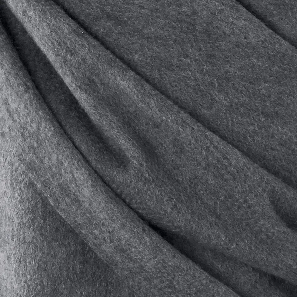 mitaines_cachemire__gris_3.webp Mitaines cachemire - Gris*CXLbyChristianLacroix New