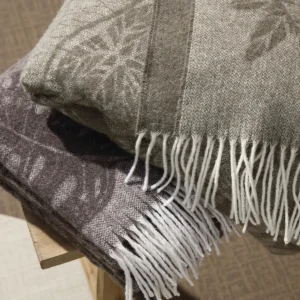 Plaid tissé en cachemire Toucania Marron - 130 x 180 cm*Cacharel Outlet