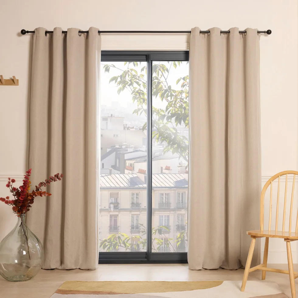 rideau_obscurcissant__ill_0-3.webp Rideau obscurcissant à œillets - Capri Taupe*Cacharel Discount
