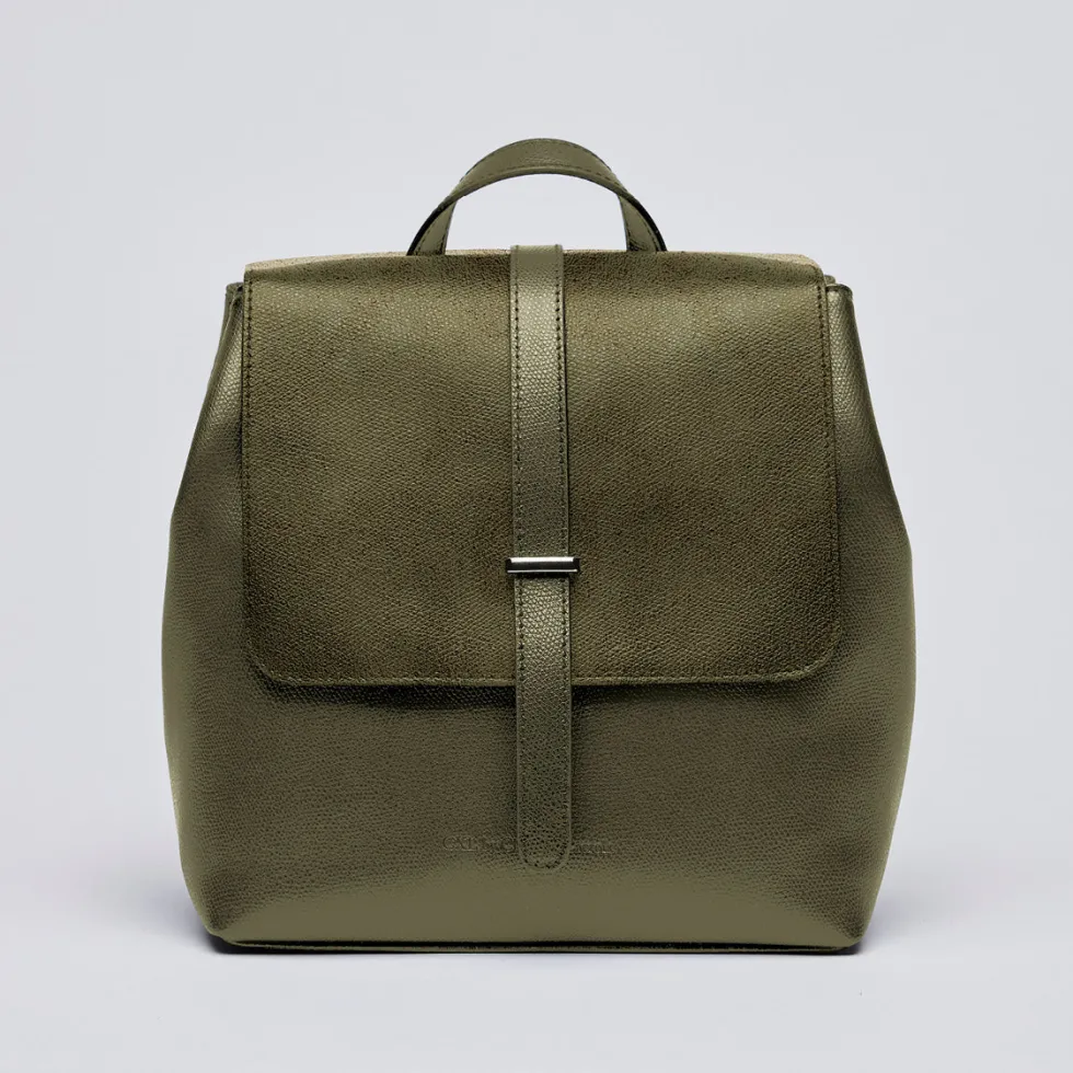 sac__dos_foch_en_cuir_de__0-1.webp Sac à dos Foch en cuir de veau italien et Suede*CXLbyChristianLacroix Discount