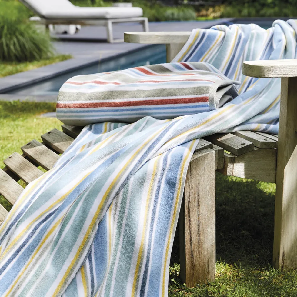 serviette_de_plage_sardai_1.webp Serviette de plage Sardaigne Multicouleur rouge - 100 x 180 cm*Ines by Ines de la Fressange Clearance