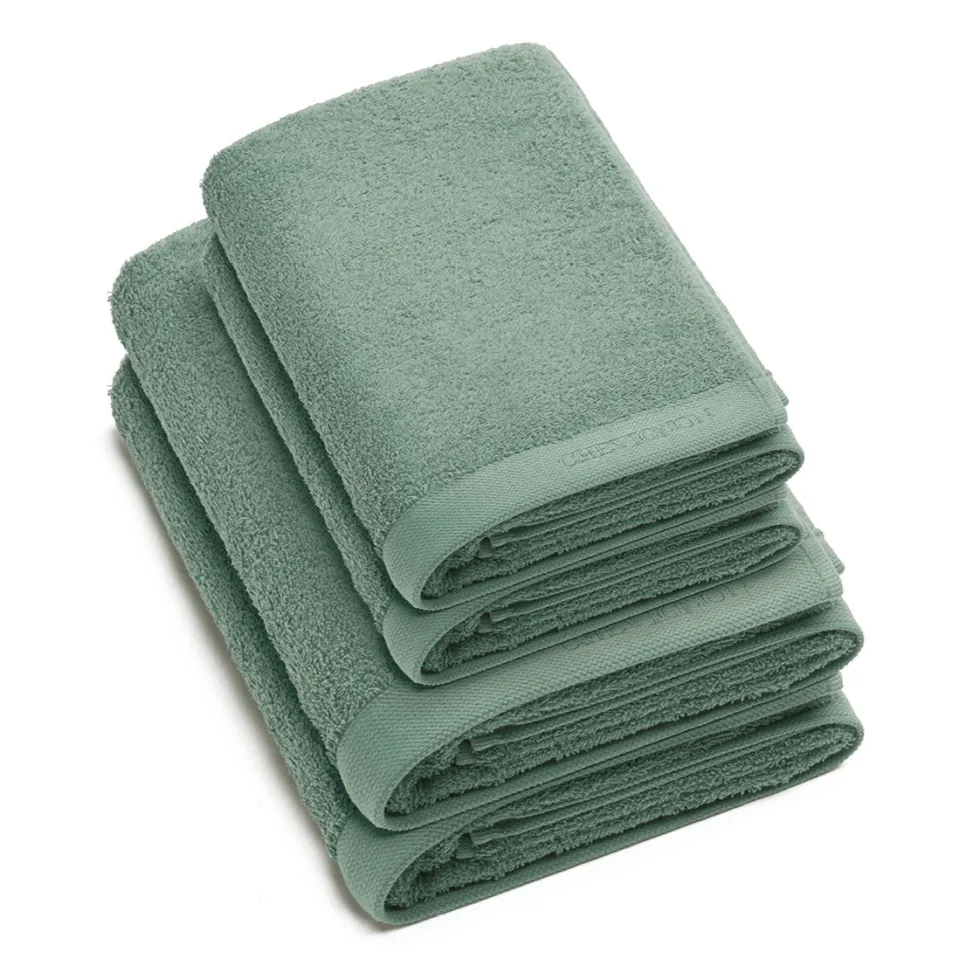 set_de__serviettes___drap_3-2.webp Set de 2 serviettes + 2 draps de bain - 50 x 100 cm + 70 x 140 cm*Chevignon Clearance