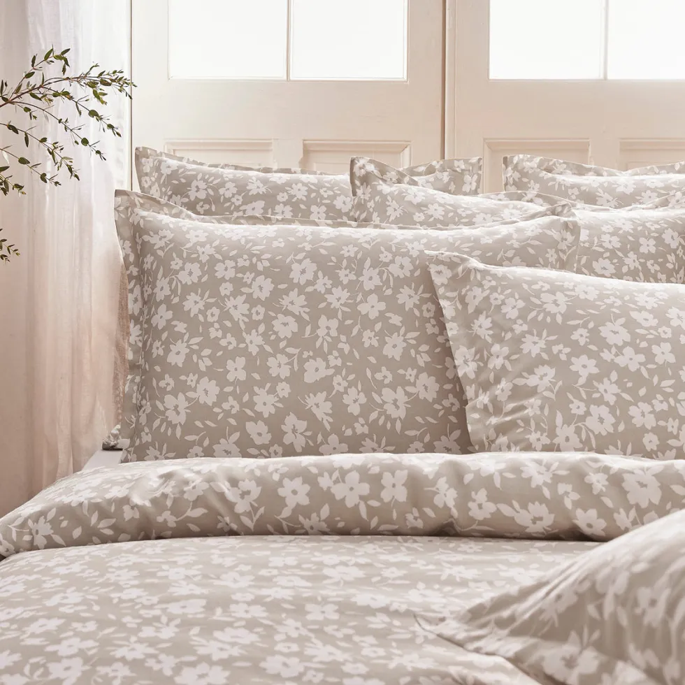 set_de__taies_doreiller_s_2-3.webp Set de 2 taies d'oreiller satin de coton - Elégance taupe*Rodier New