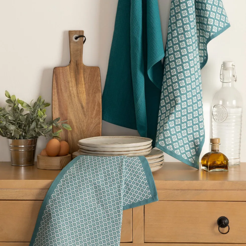 set_of__kitchen_towels__b_2.webp Set of 3 kitchen towels Blue - 70 x 45 x 0,3 cm*Vipshopboutic Outlet