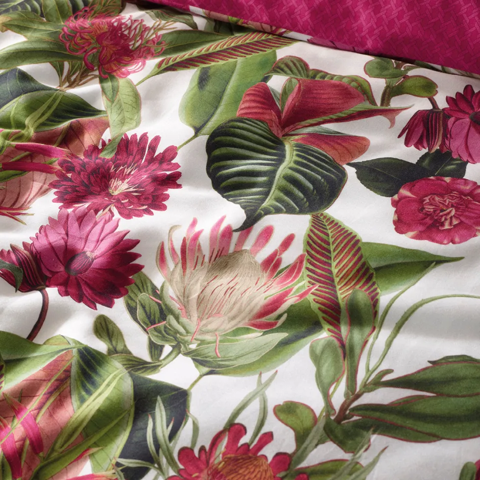taie_doreiller_satin_de_c_3-9.webp Taie d'oreiller satin de coton - Garden Fuchsia*CXLbyChristianLacroix Clearance