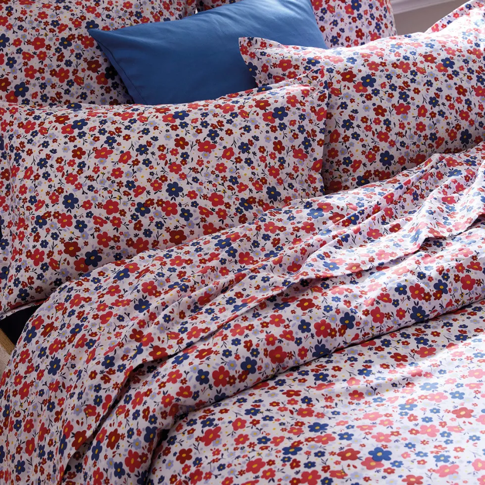 taies_doreiller_satin_de__2-186.webp Taie(s) d'oreiller satin de coton - Capucine Bleu*Ines by Ines de la Fressange Hot