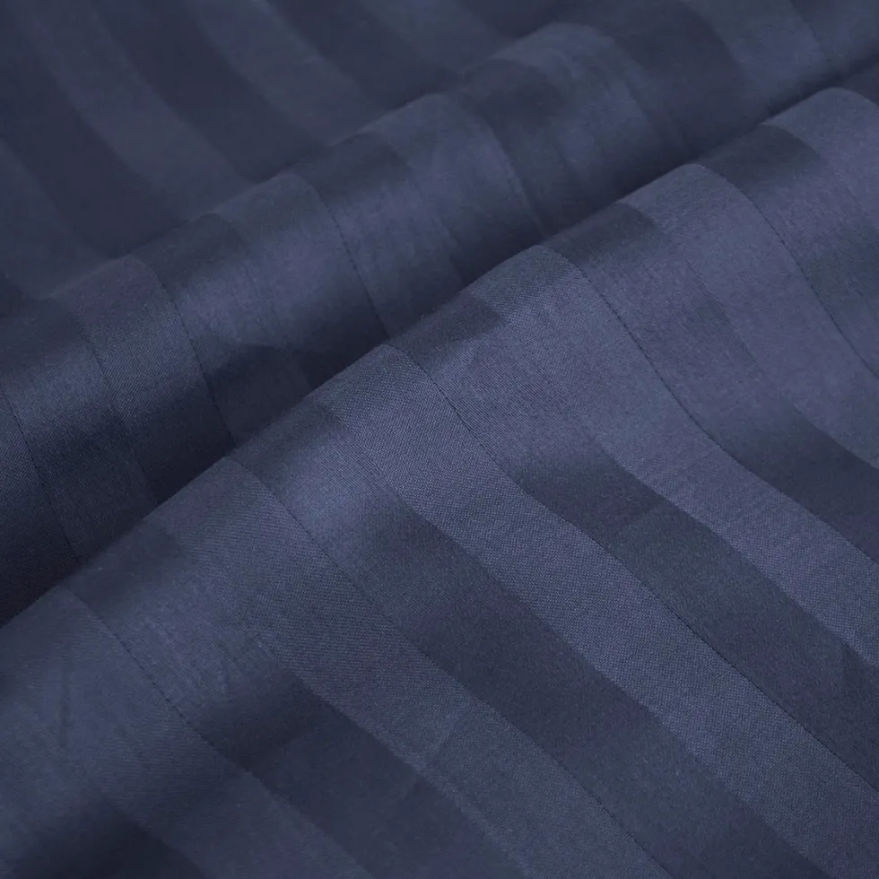 taies_doreiller_satin_de__3-100.webp Taie(s) d'oreiller satin de coton rayure tissé Jacquard - Bleu foncé*Rodier Hot