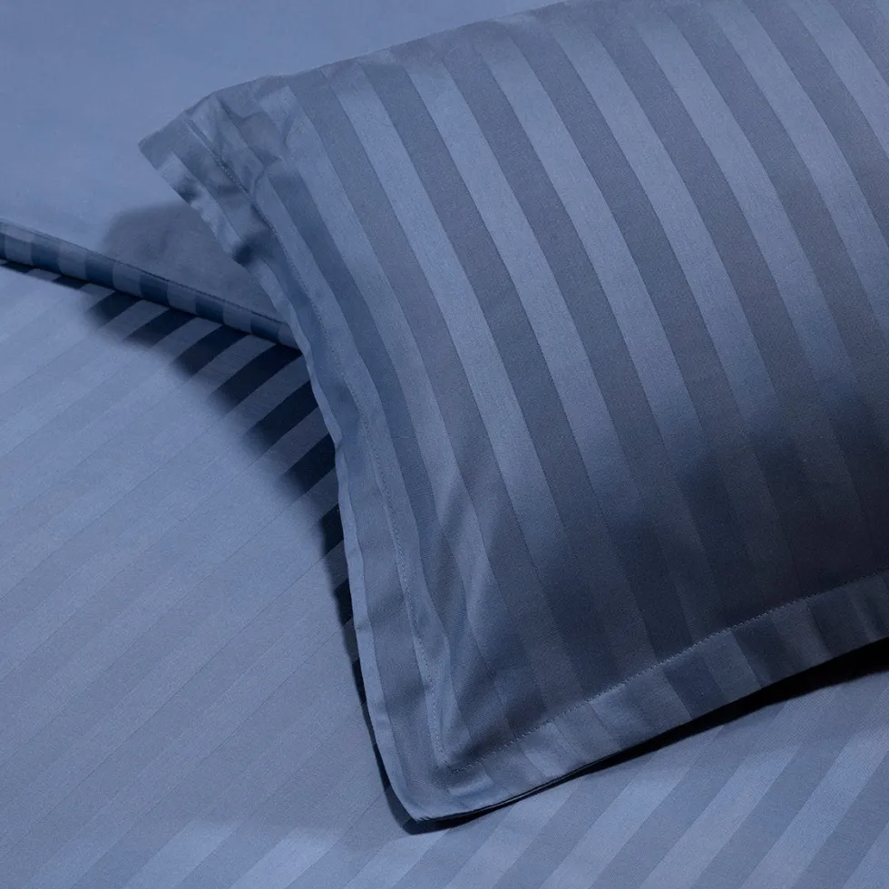 taies_doreiller_satin_de__3-11.webp Taie(s) d'oreiller satin de coton rayure Jacquard - Bleu*Ines by Ines de la Fressange Fashion
