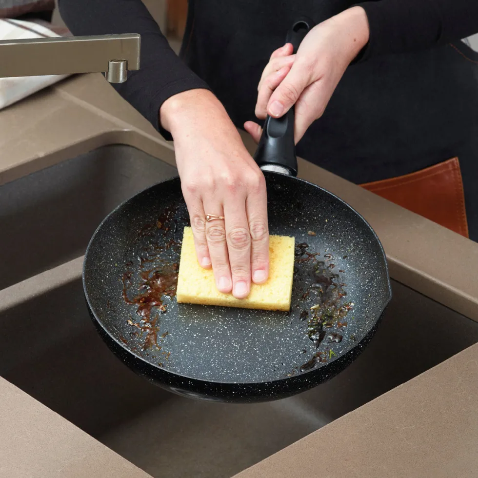 wok_granite_pro__avec_cou_5.webp Wok Granite Pro - avec couvercle en aluminium granite - marbre noir*Brandt Sale